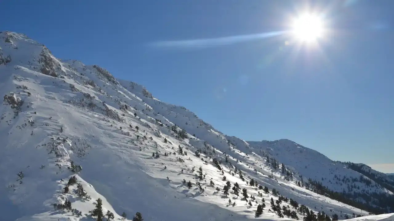 Antalya Yaza Hazırlanırken Kar Sürprizi İle Karşılaştı 4
